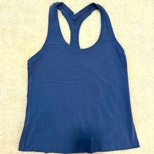 Lululemon Y tank